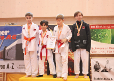 Phönix Cup, Staufen, 2024, Schweiz, Siegerehrung, Shukokai Dojo Wetzikon, Edgar Cosse, Hayabusa Karate Do Basel, Jannis Zängeler, Tiago Soares, Alessandro Parolari, Schotokan Karateschule AS