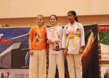 Phönix Cup, Staufen, 2024, Schweiz, Siegerehrung, Shinsei Kan Lenzburg, Teodora Simic, Ivana Tishchenko, Hayabusa Karate Do Basel, Sarhana Sahu