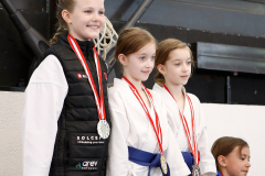 2023, Junior Karate League, Liestal, Siegerehrung, Natalie Dusa, Zoe Keller, Ellie Keller, Schweiz, Shukokai Dojo Wetzikon