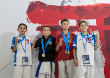 2026,SKL,Saalsporthalle,Swiss Karate League,Zürich,Siegerehrung,Medal Ceremony,Tayfun Fuchs,Eliano Nemati,Sviatoslav Illiuk,Kian Nemati,Karate-Do Balsthal,RYUEI-RYU Karate ZH-Suisse,Ippon Karaté Club Tivoli Genève