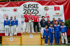 Siegerehrung, Kata, Schweiz, Schweizermeisterschaft, Sursee, 2025, Championnat Suisse, Swiss Championship, Switzerland, Shorin Ryu Karate Do Kloten, Enuara Osmani, Sarah Garcete, Vittoria Adduci, Karatedo Lyss-Aarberg, Kihon Karaté Club La Chaux-de-Fonds, Alycia Kanesan, Elena Hügli, Naya Gnägi, Levin Vuong, Lian Krähenbühl, Yven Vuong, Florin Battistel, Thalia Alonso, Tamara Torriani, Sarah Nguyen, Pauline Cugnet