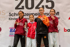 Siegerehrung, Schweiz, Schweizermeisterschaft, Sursee, 2025, Championnat Suisse, Swiss Championship, Switzerland, Giusy Lanciano, Shorin Ryu Karate Do Kloten, Ippon Karaté Club Tivoli Genève, Shinsei Kan Lenzburg, Onagazou Bieri, ELÉANORE Lafourcade, Mia Sara Cajic