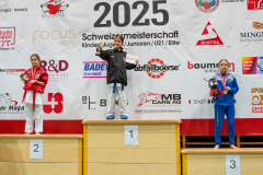 Siegerehrung, Schweiz, Schweizermeisterschaft, Sursee, 2025, Championnat Suisse, Swiss Championship, Switzerland, Hayabusa Karate Do Basel, Karateschule Sursee, Karatedo Lyss-Aarberg, Arin Tasdemir, Sophie Koller, Lyn Brönnimann