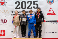 Shukokai Dojo Wetzikon, Siegerehrung, Schweiz, Schweizermeisterschaft, Sursee, 2025, Championnat Suisse, Swiss Championship, Switzerland, Colin McGuinness, KARATESCHULE WAUWIL, Karatedo Lyss-Aarberg, Karate-Do Balsthal, Livio Marti, Felix Wolf, Darwin Kaya