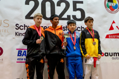 Siegerehrung, Schweiz, Schweizermeisterschaft, Sursee, 2025, Championnat Suisse, Swiss Championship, Switzerland, Laarushan Sivarasalingam, Shinsei Kan Lenzburg, Aaron Häusermann, Levin Vuong, Kilian Johan Stein, Karatedo Lyss-Aarberg, Karatecenter Reto Kern Kreuzlingen