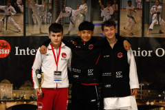 2024, Swiss International Junior Open, Basel, Schweiz, Siegerehrung, Karl Ravas, Tobias Riedel, Cebrail Baumgartner, Shukokai Dojo Wetzikon, SSKF Karate Team