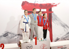 2025, Swiss Karate League, Bonstetten, Schweiz, Kata, Siegerehrung, Kimura Shukokai Karate Limmattal, Ippon Karaté Club Tivoli Genève, Shorin Ryu Karate Do Kloten, FUDOKAN KARATE DO BASEL, Mia Sarah Cajic, ELÉANORE Lafourcade, Giusy Lanciano, Sofia Dinis
