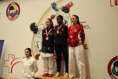 2024, Swiss Karate League, Wettingen, Schweiz, Kumite, Siegerehrung, Hiba Gibril, Lenya Lawrenz, Sarah Garcete, Sabrina Zentner, Elena Quirici, Shukokai Dojo Wetzikon, Hayabusa Karate Do Basel, Shorin Ryu Karate Do Kloten, Karateschule Glarus