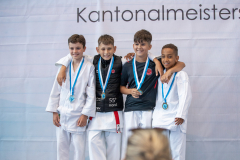 Andrei Negara,Mihailo Babic,Franco Freitag,Arian Ajvazi,Kata,Bonstetten,2026,Shukokai Dojo Wetzikon-Volketswil-Winterthur,Zürcher Kantonalmeisterschaft,ZHKM,Siegerehrung