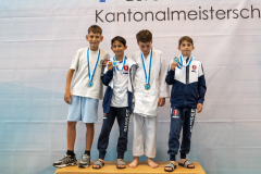 Eliano Nemati,Andrei Negara,Kian Nemati,Mihailo Babic,Bonstetten,Siegerehrung,2026,Shukokai Dojo Wetzikon-Volketswil-Winterthur,Zürcher Kantonalmeisterschaft,ZHKM,RYUEI-RYU KARATE SUISSE