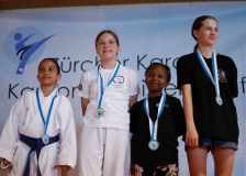 Kantonalmeisterschaft, Zürich, Bonstetten, 2025, Schweiz, Siegerehrung, Amelia Scheibe, Shorin Ryu Karate Do Kloten, Amel Elgadi, Dojo Winti, Vanessa Wyss, Ikigaido Karate Fällanden, Anastasia Radenkovic
