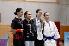 Kantonalmeisterschaft, Zürich, Bonstetten, 2024, Siegerehrung, Schweiz, Larissa de Carlo, Shukokai Dojo Wetzikon